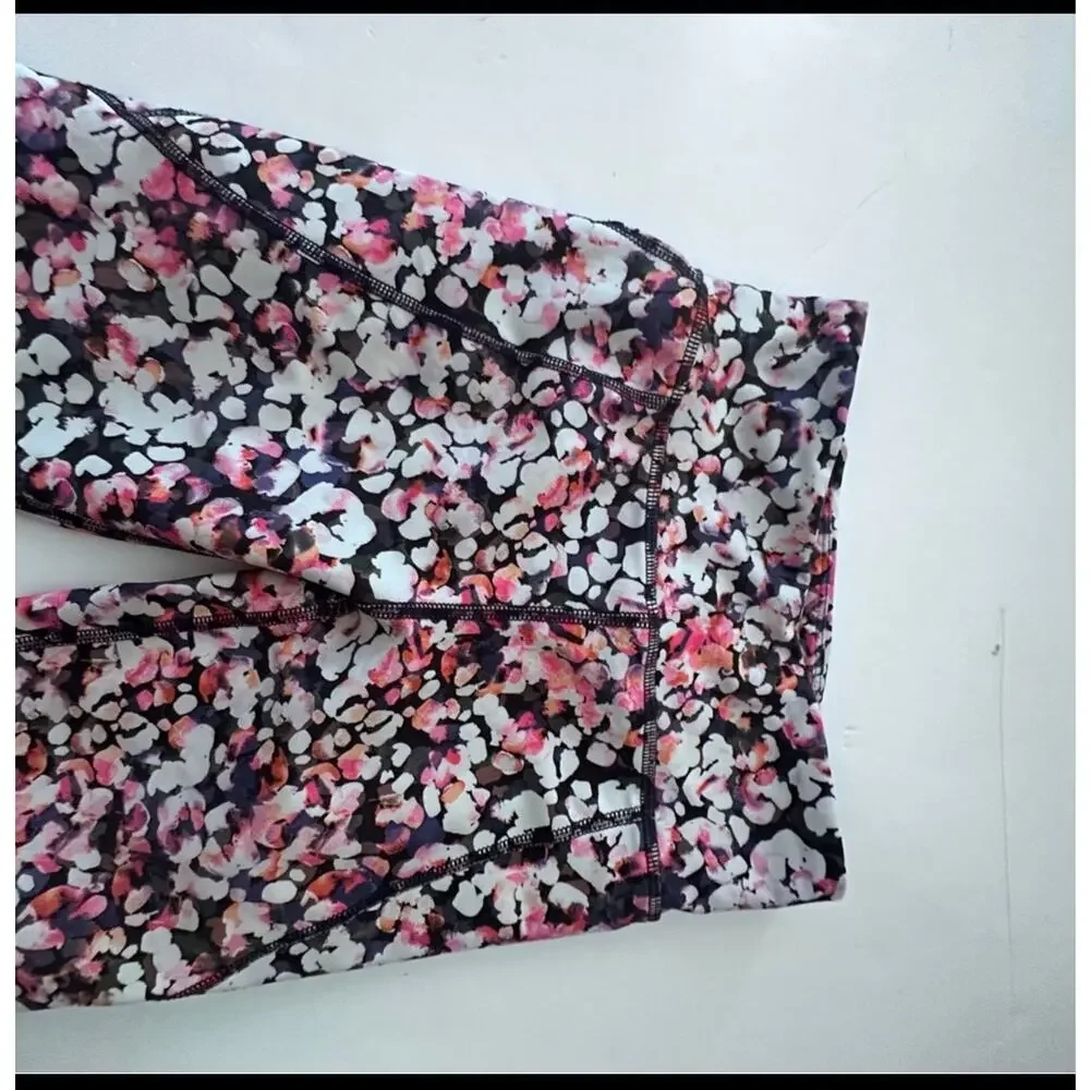 Old Navy Girls PowerSoft Leggings & Sports Bra Set